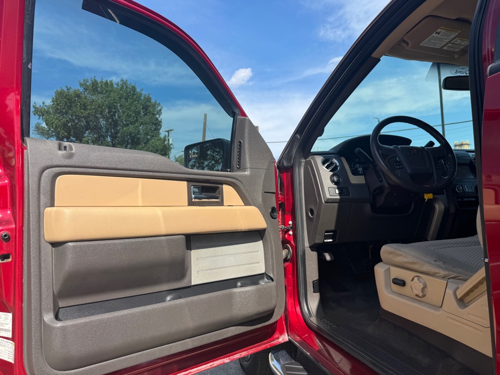 Photo 5 of this FORD F-150