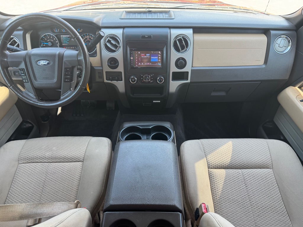 Photo 15 of this FORD F-150