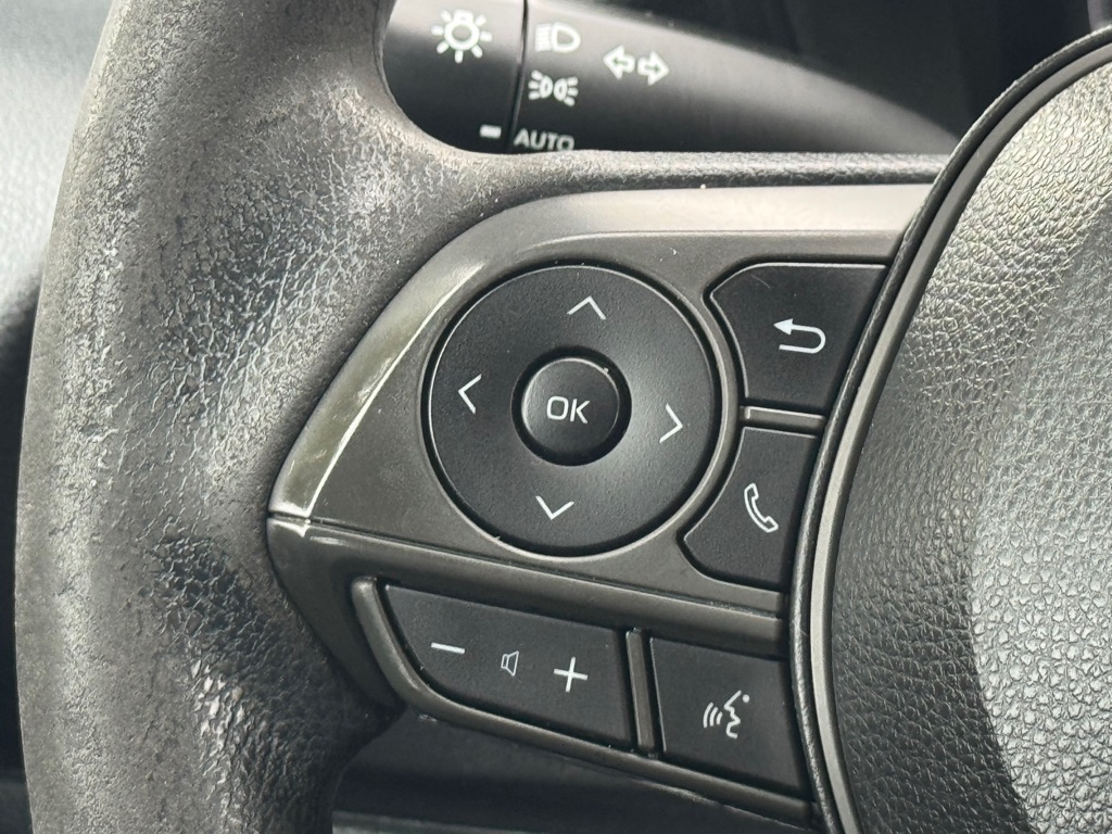 Photo 10 of this TOYOTA COROLLA