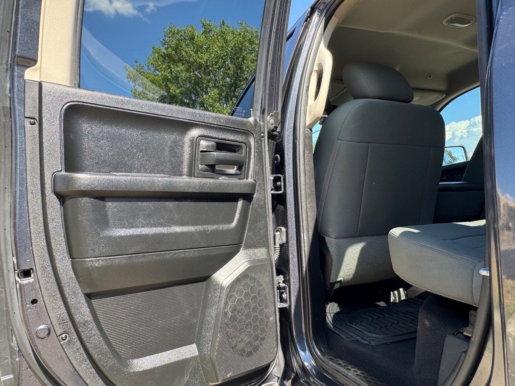 Photo 19 of this RAM 1500