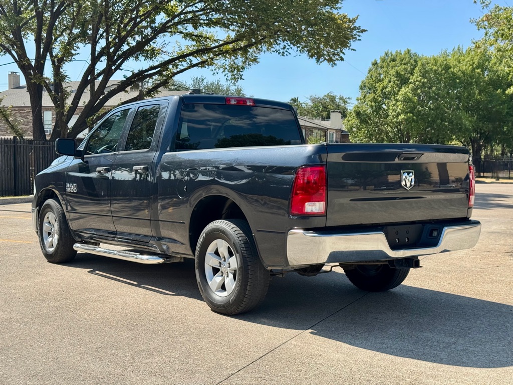 Photo 4 of this RAM 1500