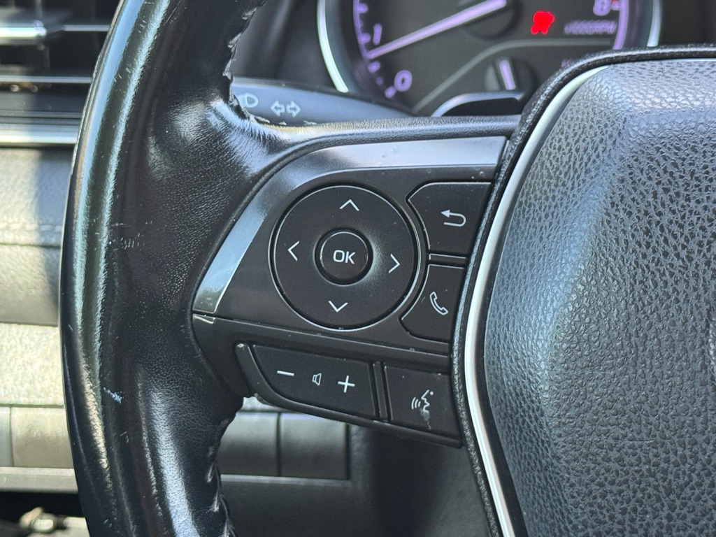 Photo 11 of this TOYOTA CAMRY