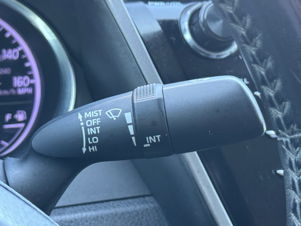 Photo 14 of this TOYOTA CAMRY