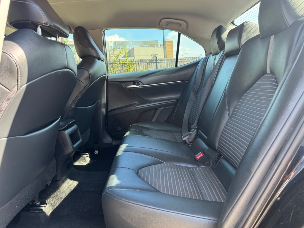 Photo 26 of this TOYOTA CAMRY