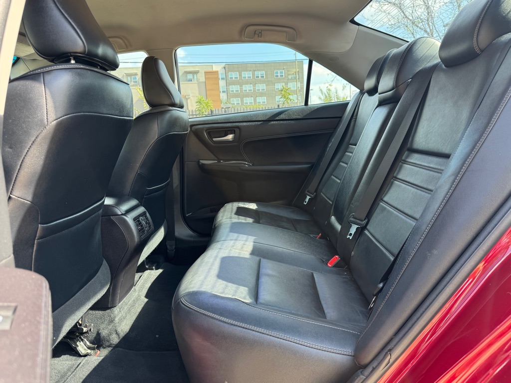 Photo 24 of this TOYOTA CAMRY