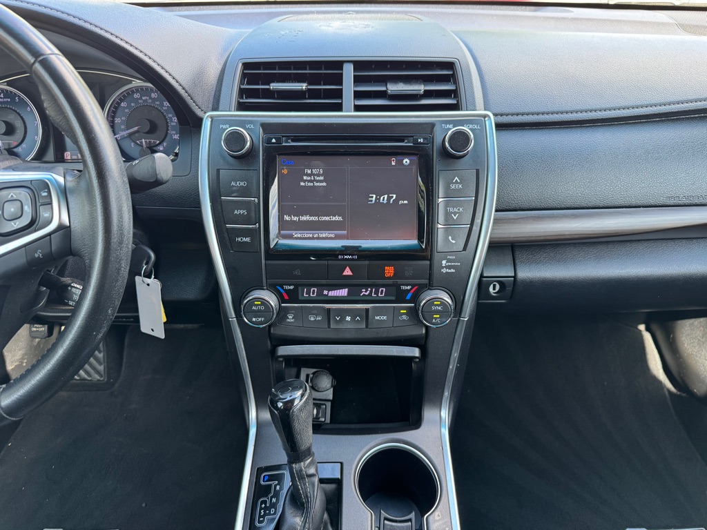 Photo 18 of this TOYOTA CAMRY