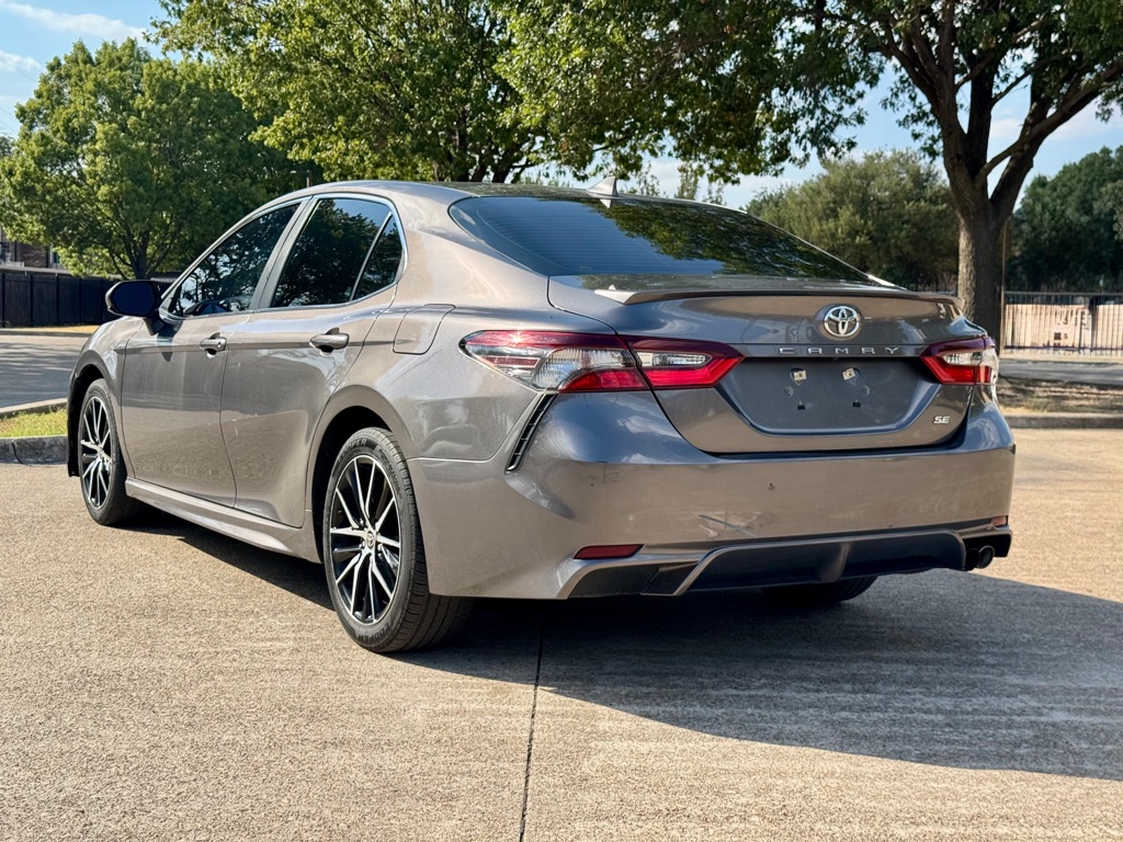 Photo 4 of this TOYOTA CAMRY