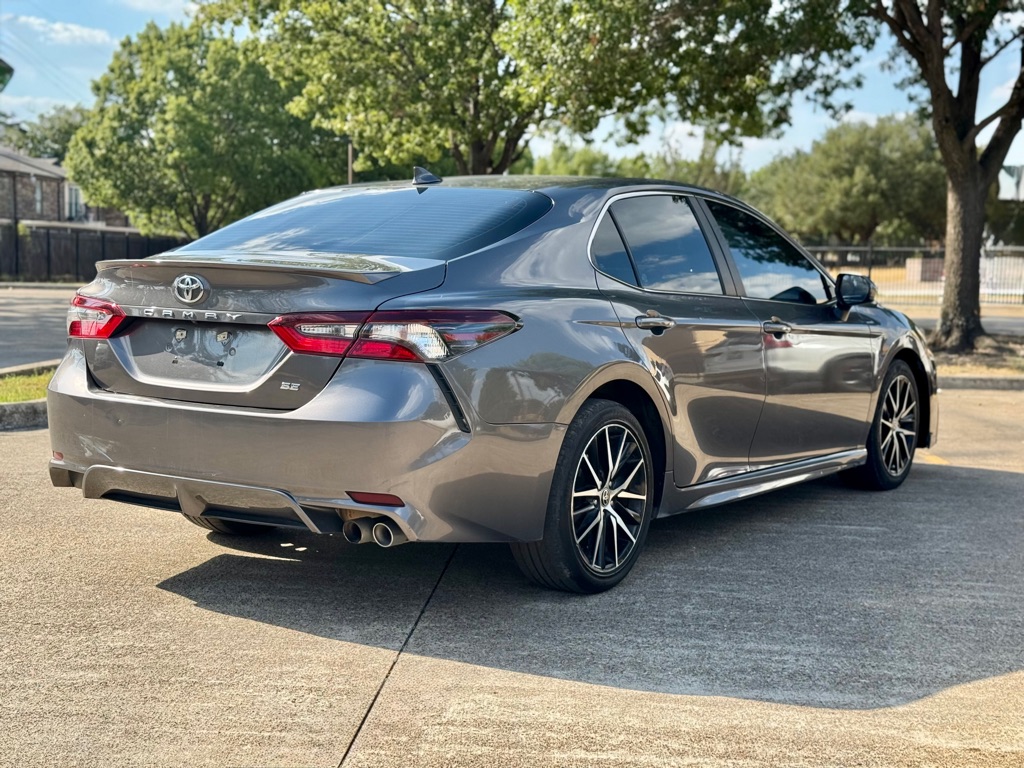 Photo 3 of this TOYOTA CAMRY