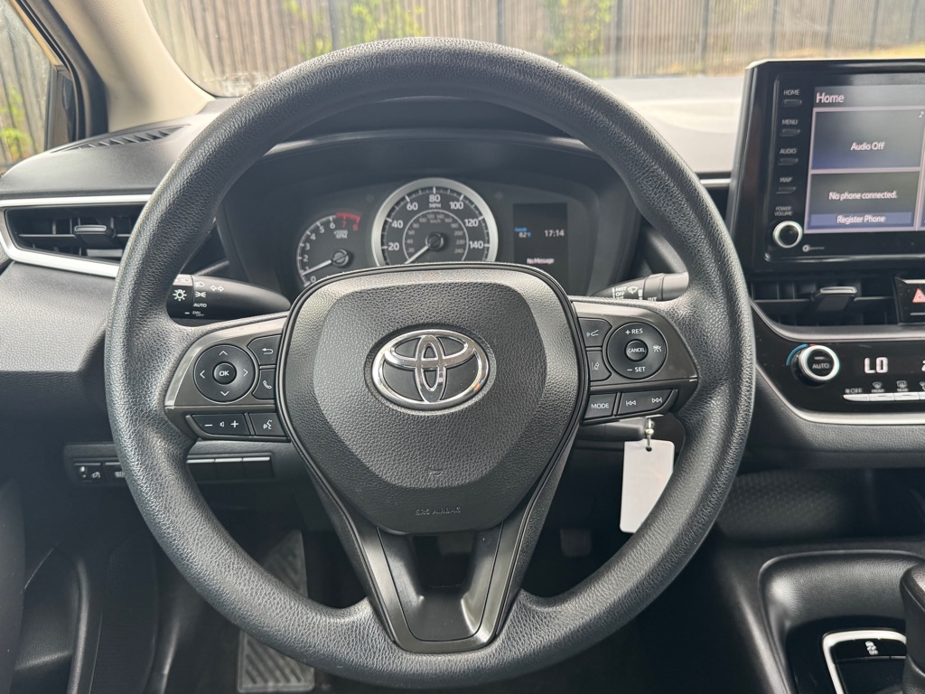 Photo 9 of this TOYOTA COROLLA