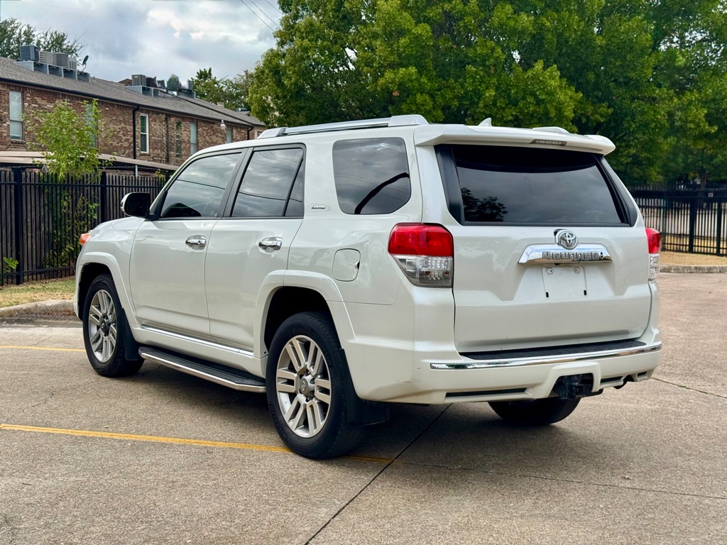 Photo 4 of this TOYOTA 4RUNNER