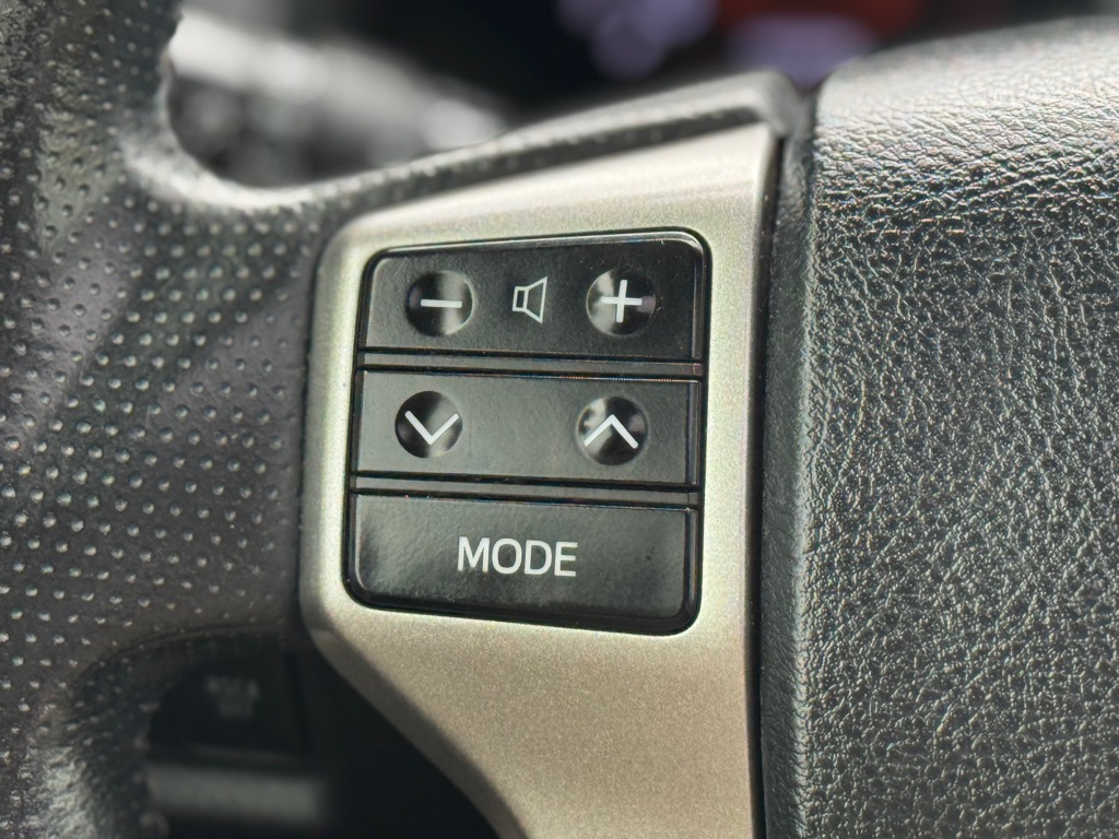 Photo 12 of this TOYOTA 4RUNNER