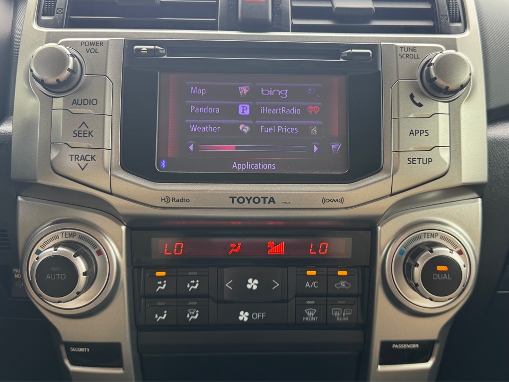 Photo 19 of this TOYOTA 4RUNNER
