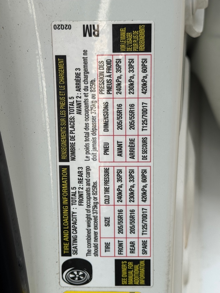 Photo 32 of this TOYOTA COROLLA