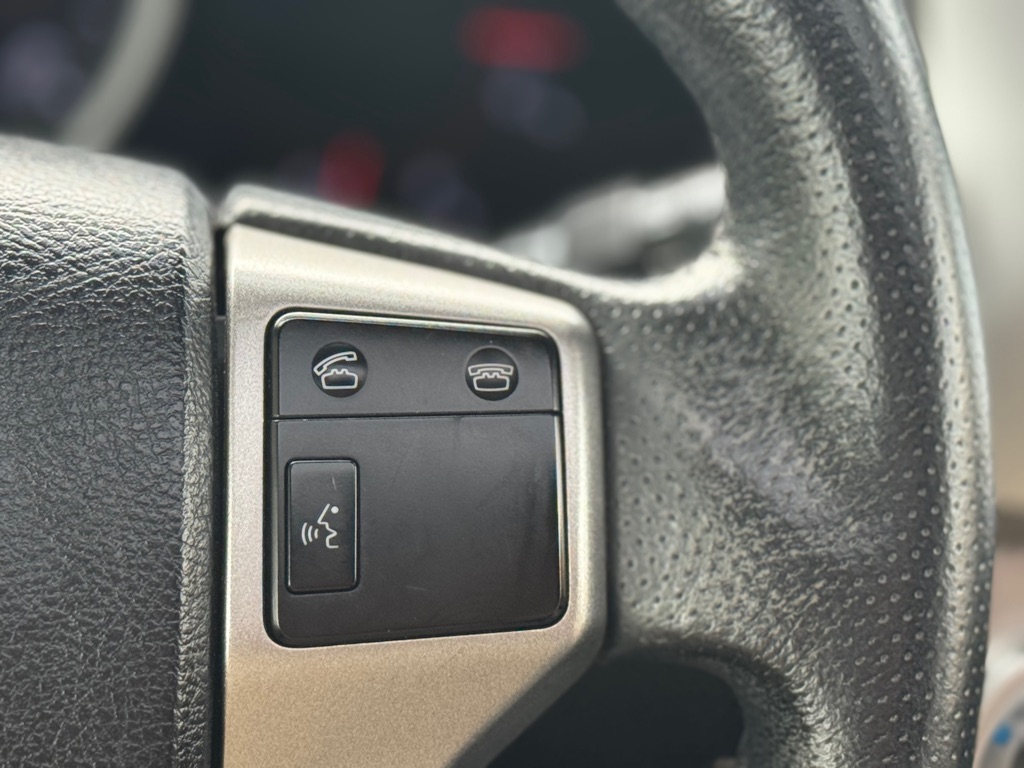 Photo 13 of this TOYOTA 4RUNNER