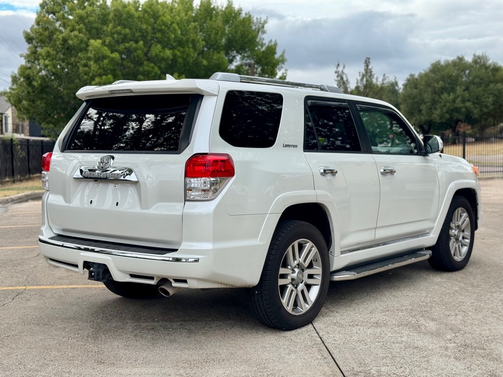 Photo 3 of this TOYOTA 4RUNNER