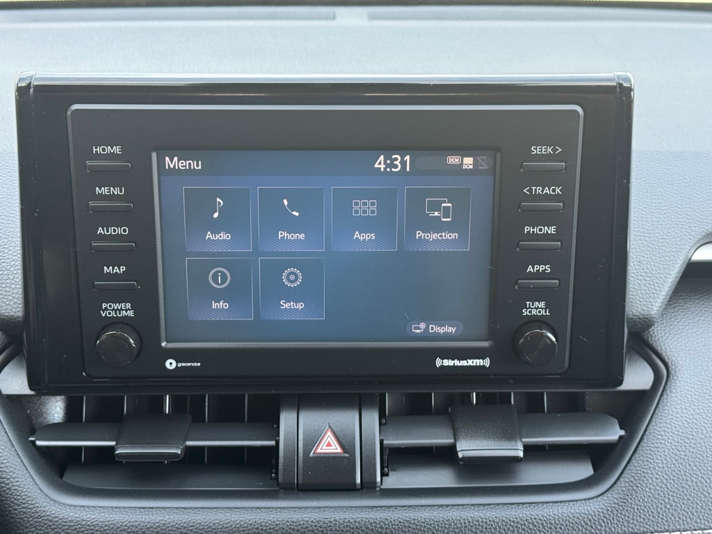 Photo 22 of this TOYOTA RAV4 HYBRID