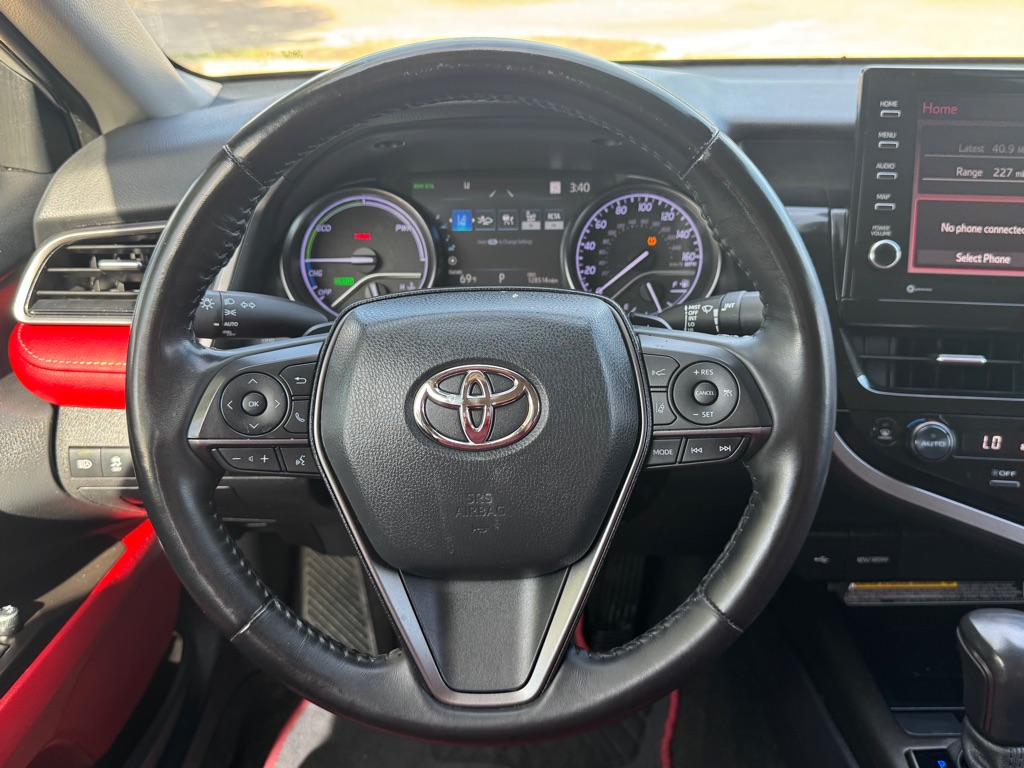 Photo 11 of this TOYOTA CAMRY HYBRID