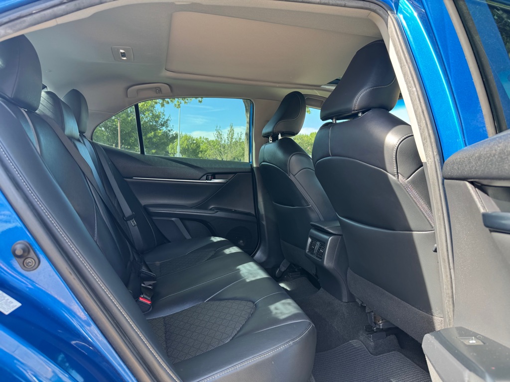 Photo 29 of this TOYOTA CAMRY