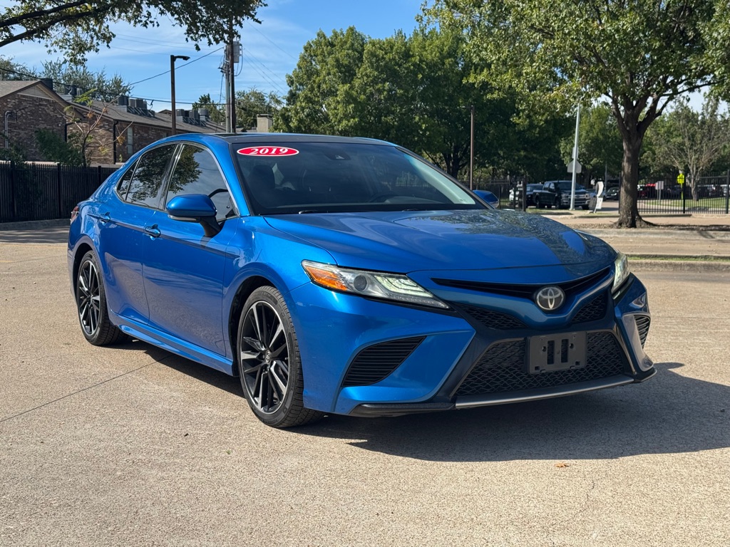 Photo 2 of this TOYOTA CAMRY