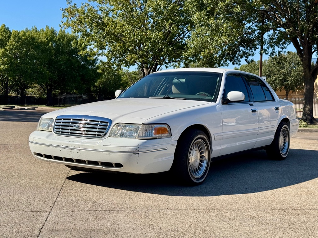 2003 FORD CROWN VICTORIA