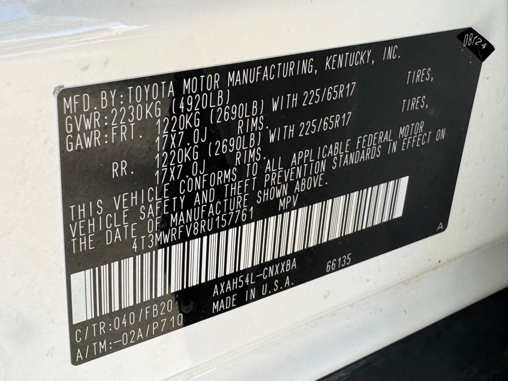 Photo 32 of this TOYOTA RAV4 HYBRID