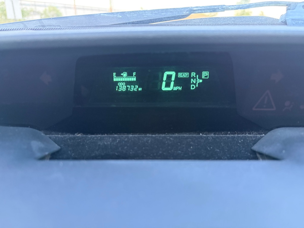Photo 11 of this TOYOTA PRIUS