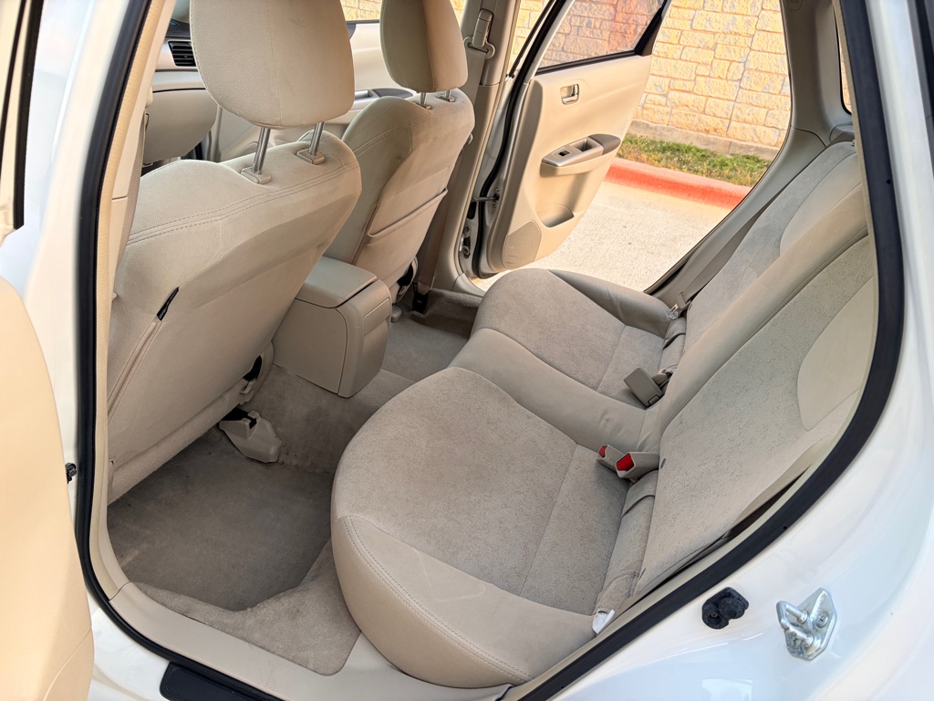 Photo 7 of this SUBARU IMPREZA