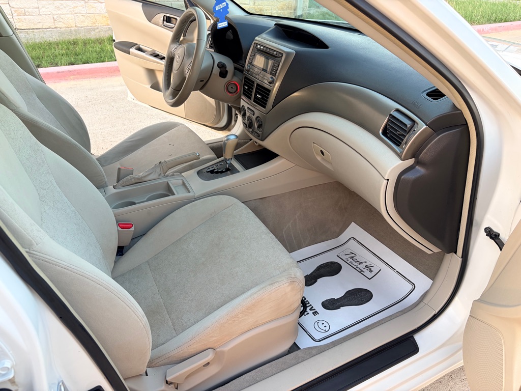 Photo 5 of this SUBARU IMPREZA