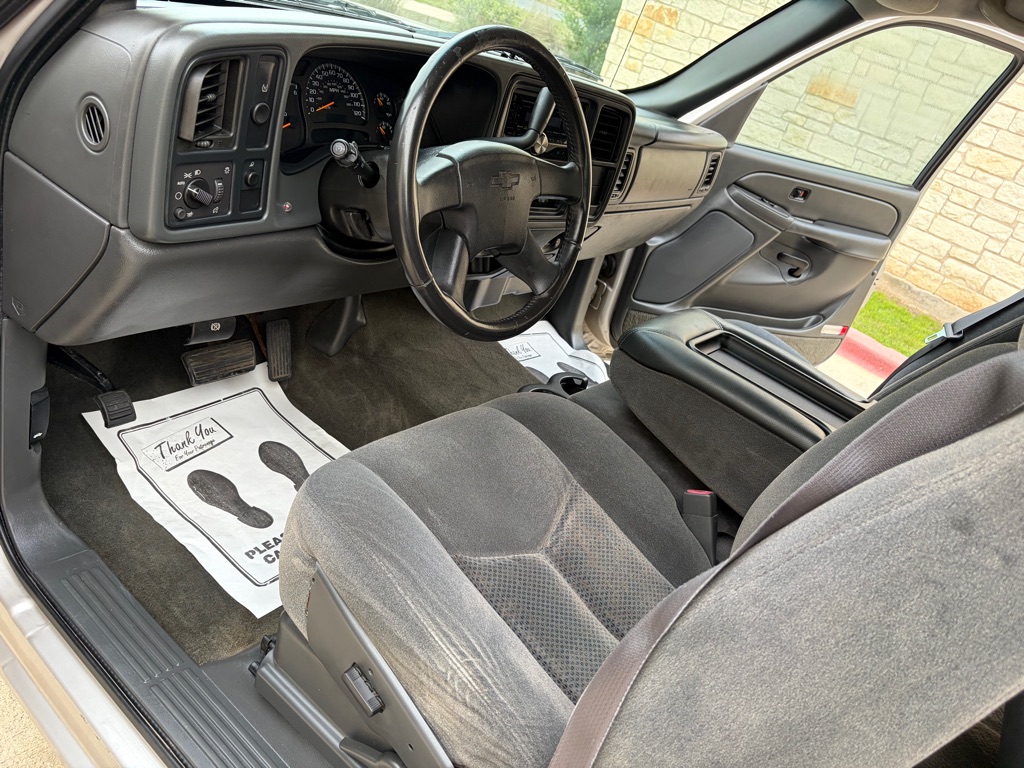 Photo 8 of this CHEVROLET SILVERADO 1500