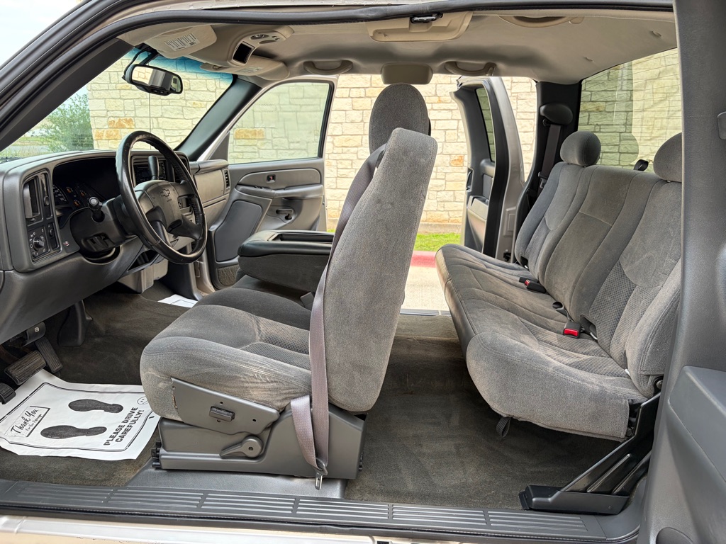 Photo 9 of this CHEVROLET SILVERADO 1500