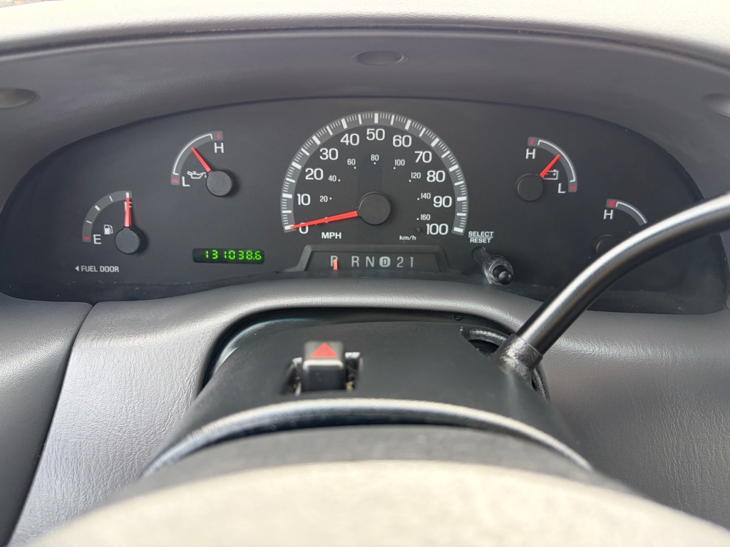 Photo 11 of this FORD F150