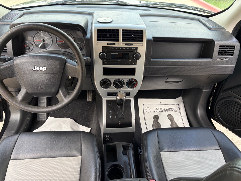 Photo 9 of this JEEP PATRIOT