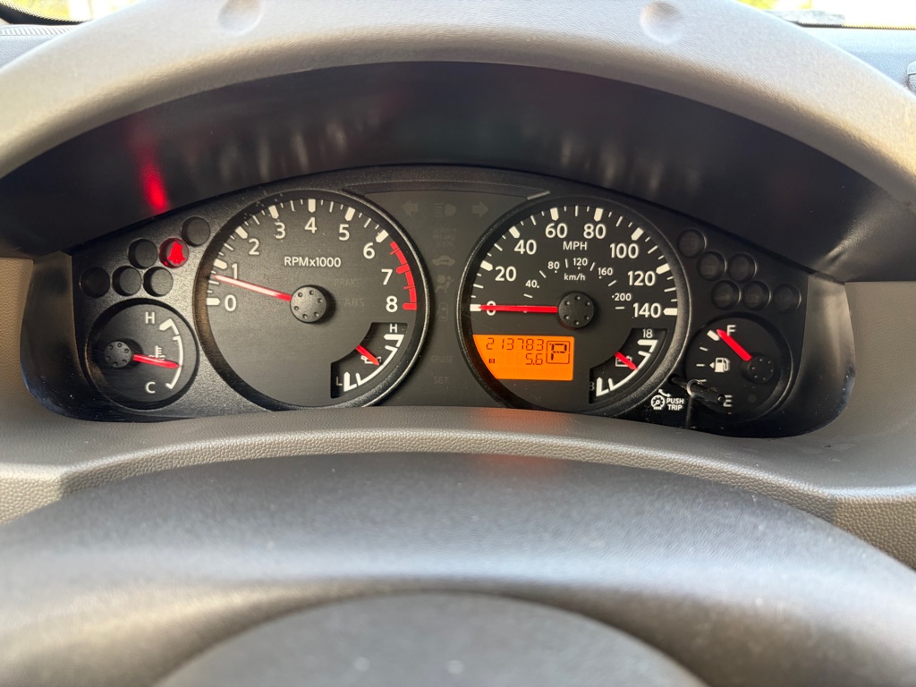 Photo 10 of this NISSAN XTERRA