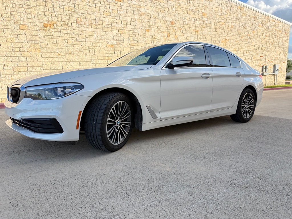Photo 4 of this BMW 540