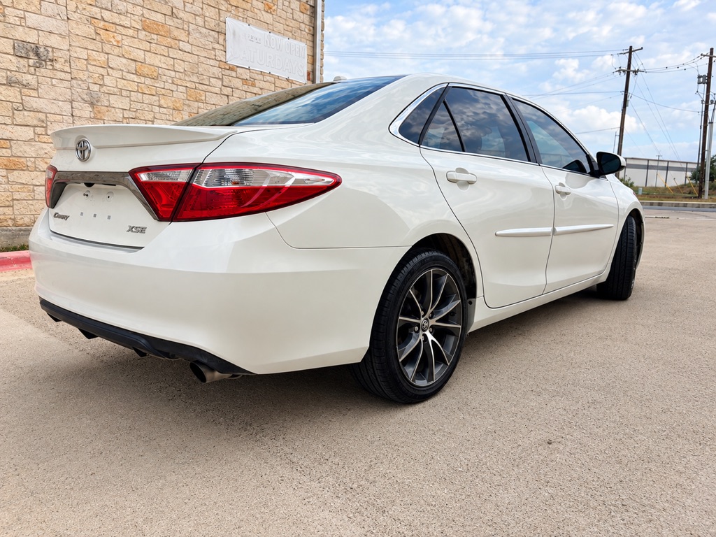 Photo 2 of this TOYOTA CAMRY