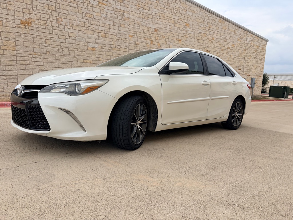 Photo 4 of this TOYOTA CAMRY