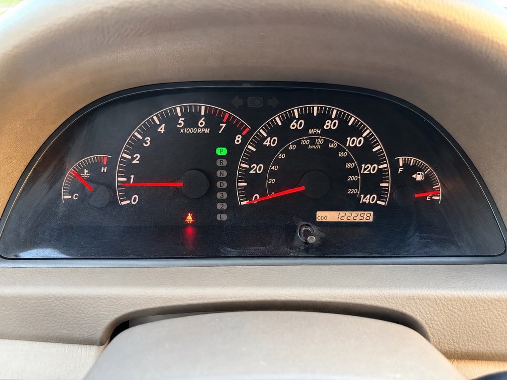 Photo 10 of this TOYOTA CAMRY