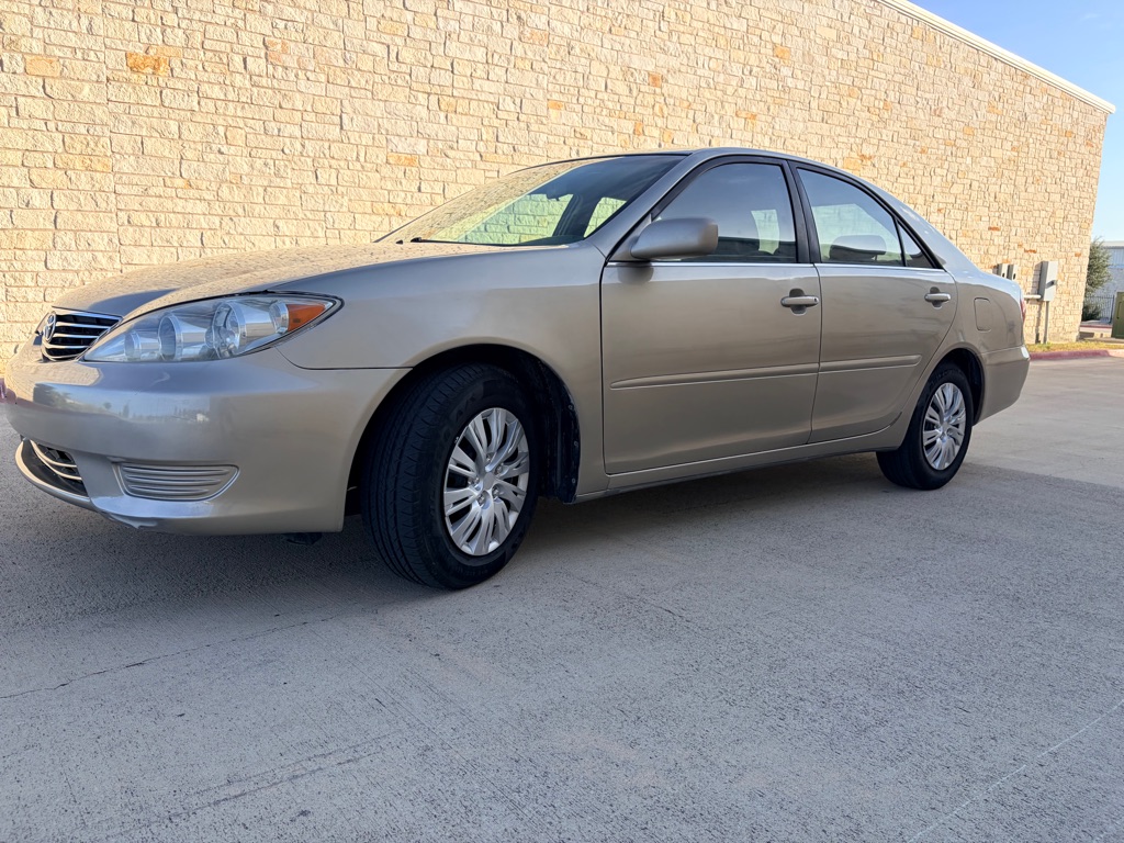 Photo 4 of this TOYOTA CAMRY
