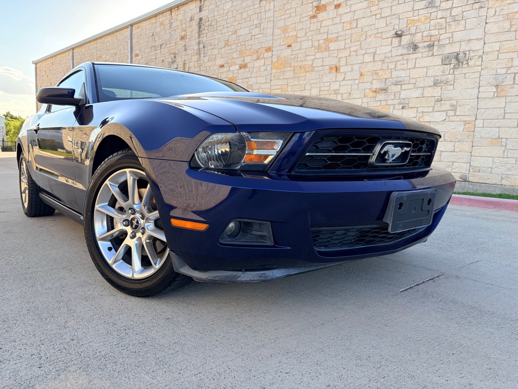 2011 FORD MUSTANG