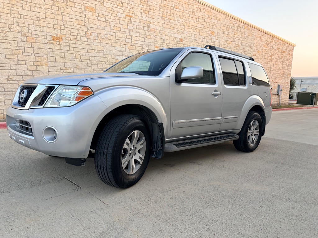 Photo 4 of this NISSAN PATHFINDER