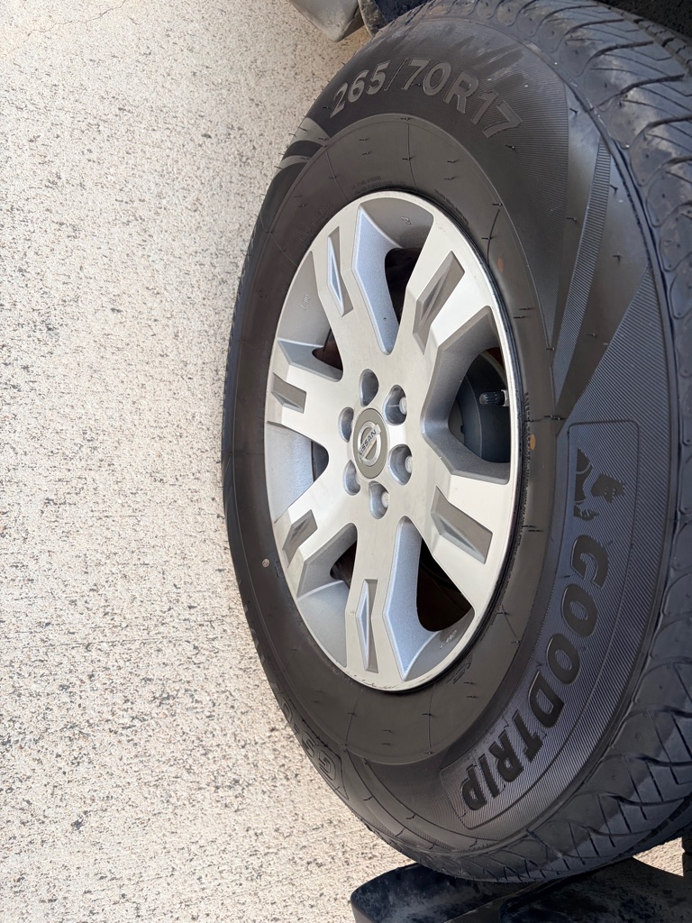 Photo 13 of this NISSAN PATHFINDER