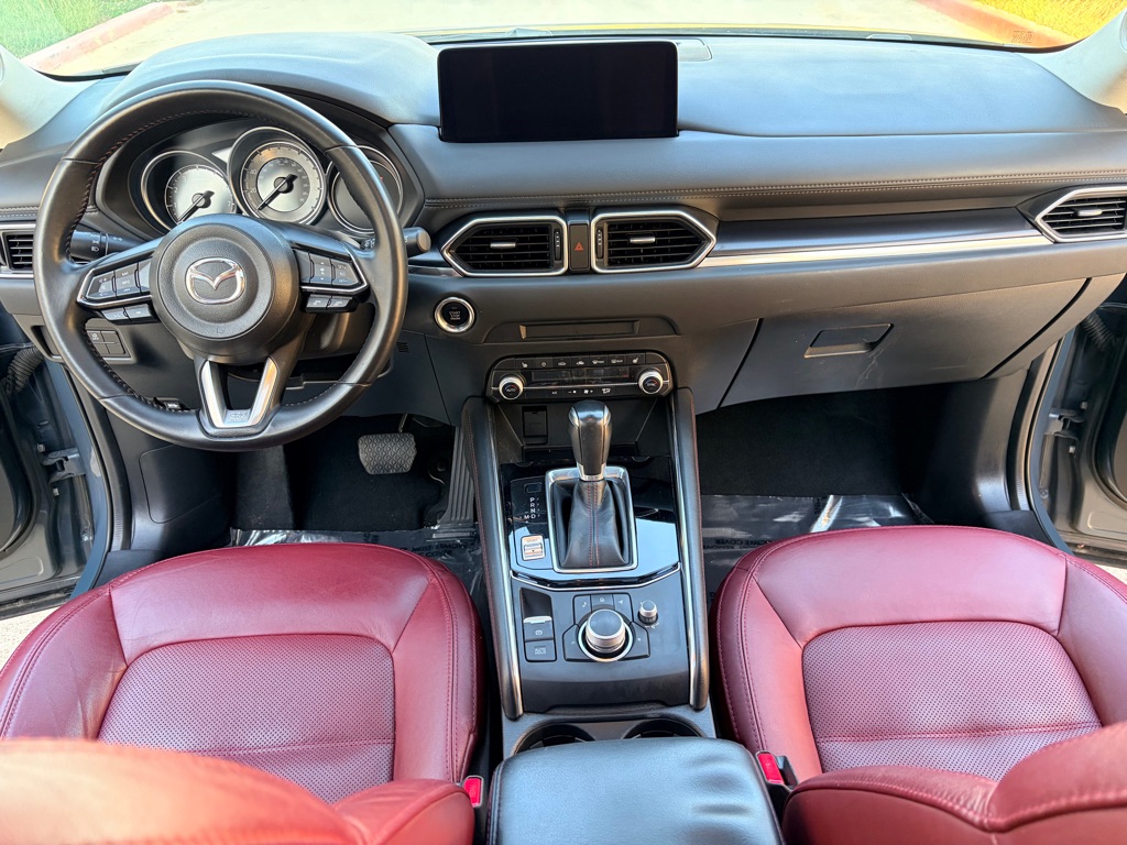 Photo 9 of this MAZDA CX-5