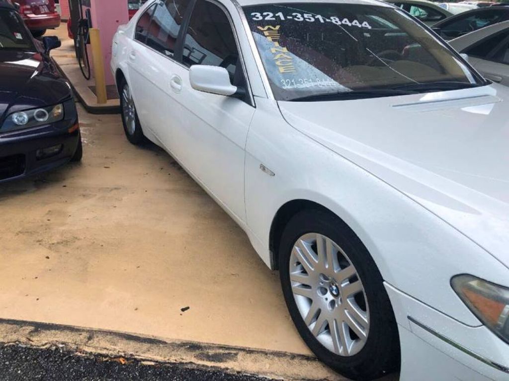 Photo 4 of this BMW 745