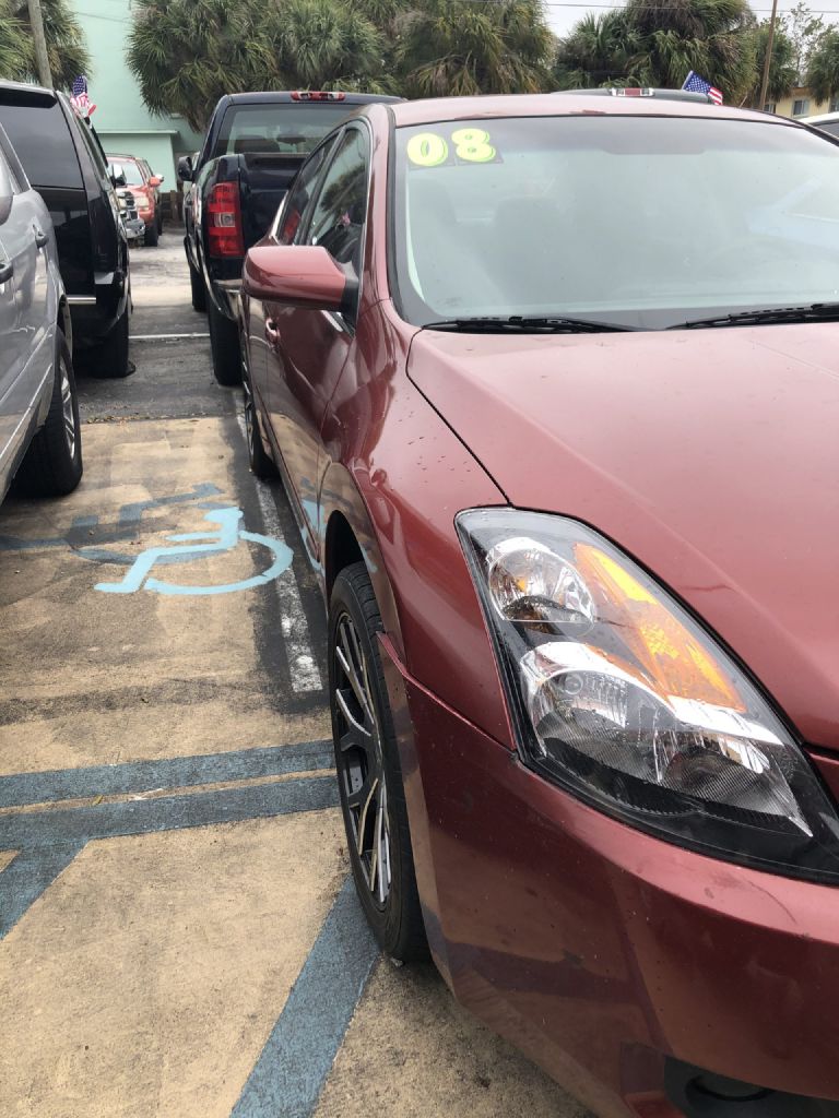 Photo 2 of this NISSAN ALTIMA