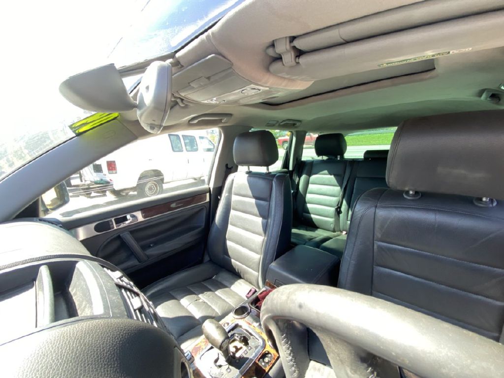 VOLKSWAGEN TOUAREG 2004 VOLKSWAGEN TOUAREG WVGCM77L34D060553