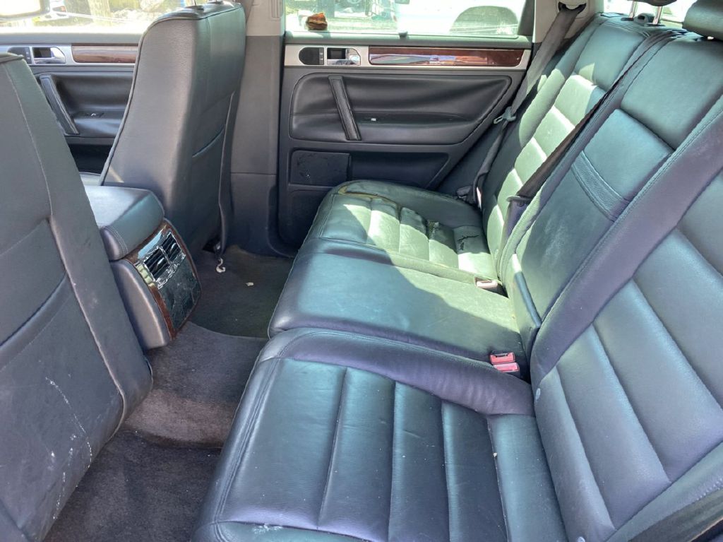VOLKSWAGEN TOUAREG 2004 VOLKSWAGEN TOUAREG WVGCM77L34D060553