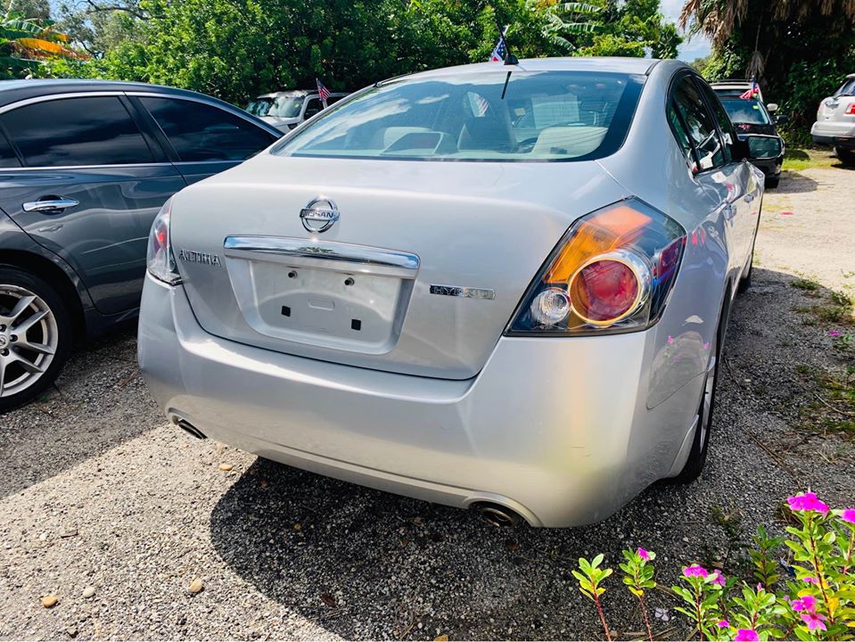Photo 4 of this NISSAN ALTIMA