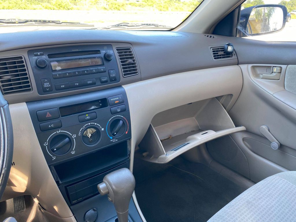 Photo 5 of this TOYOTA COROLLA