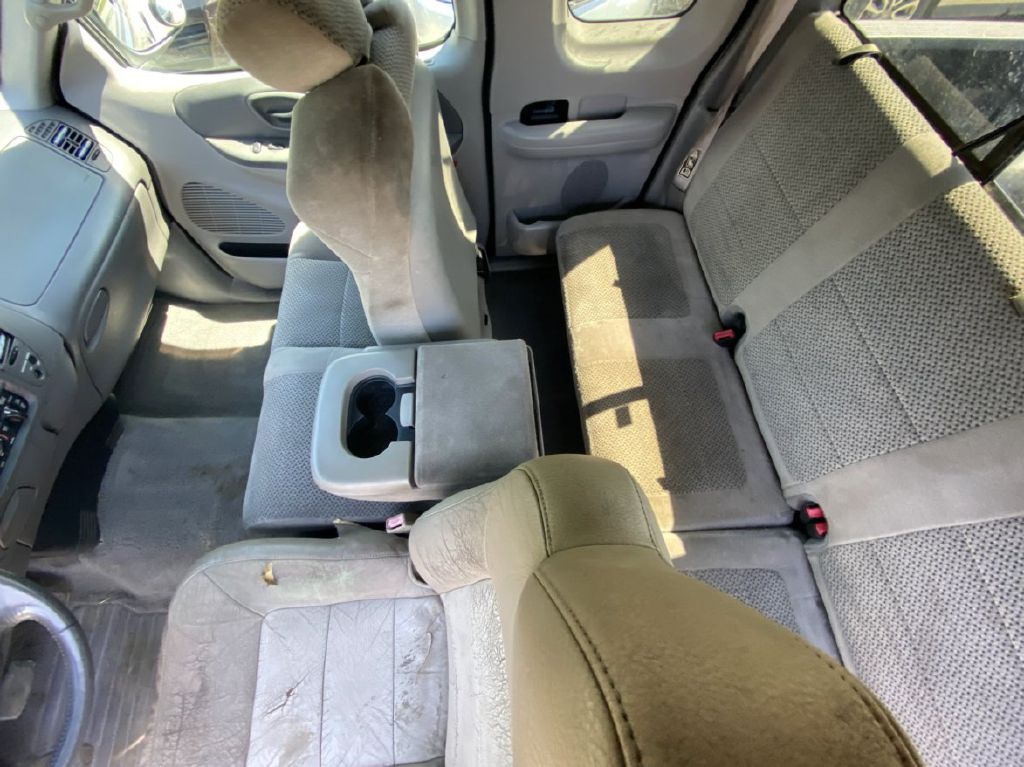 Photo 8 of this FORD F150