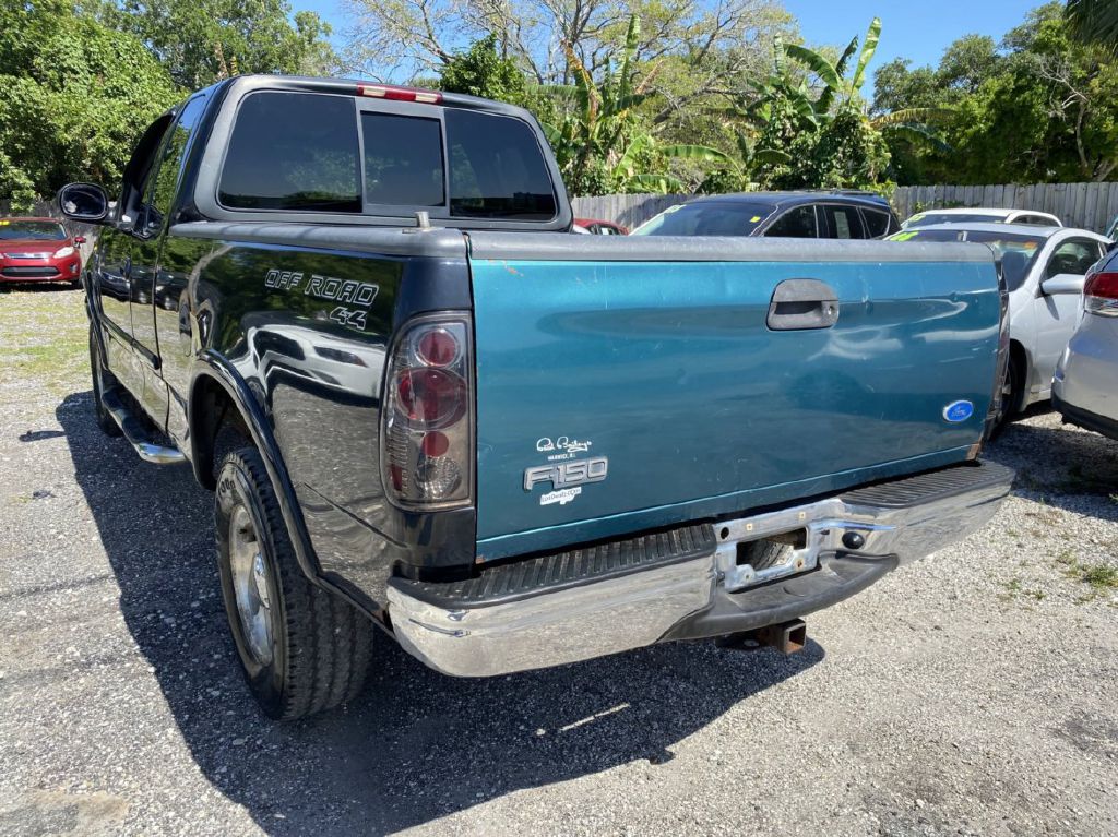 Photo 9 of this FORD F150